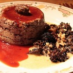 Sformatini di fegatini di pollo e noci riduzione di porto e spugnole